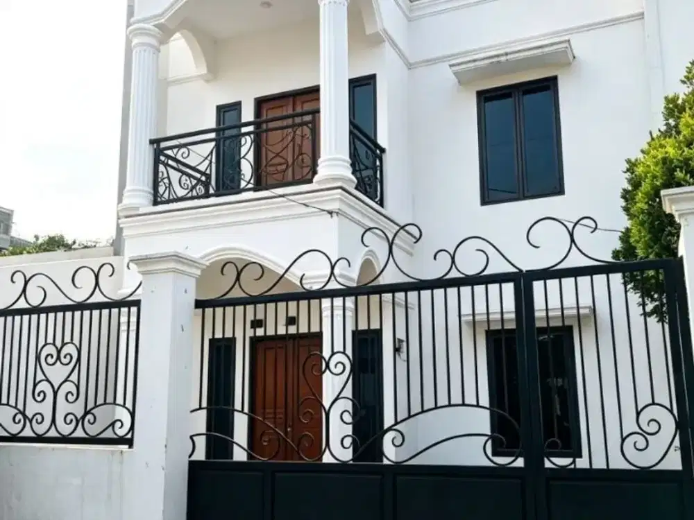 DIJUAL RUMAH 2 LANTAI BALI MESTER, KAMPUNG MELAYU, JATINEGARA JAKARTA TIMUR