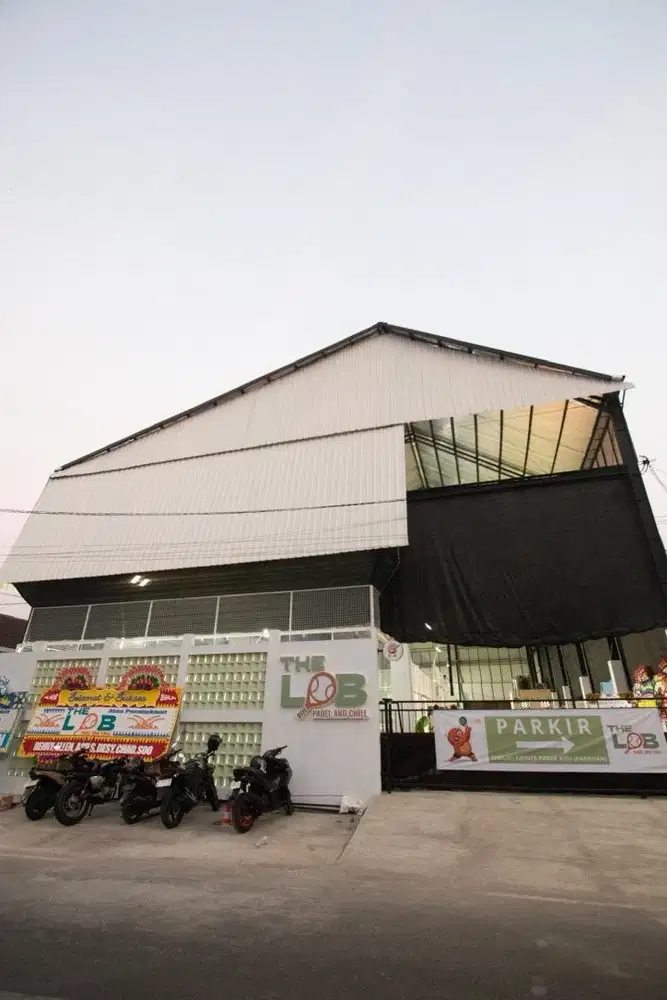 Over Kontrak Lapangan Padel Semarang