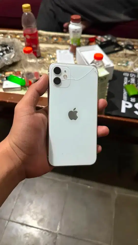 iphone putih white 11 64gb alloperator