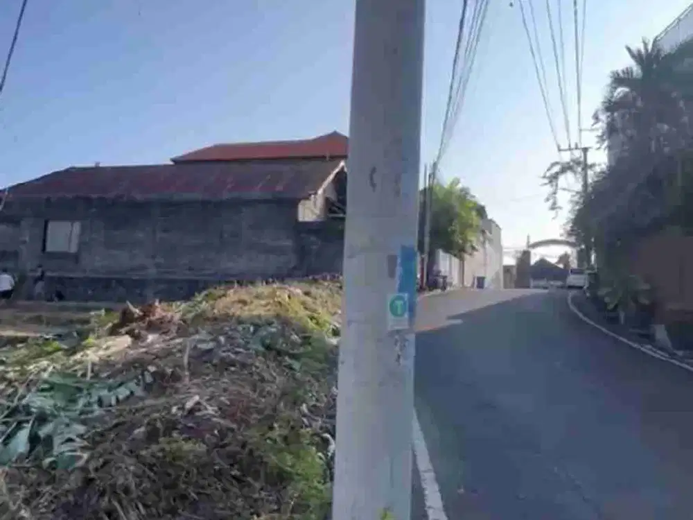 TANAH JALAN UTAMA SUBAKDAKSINA CANGGU KAYUTULANG UTARA
