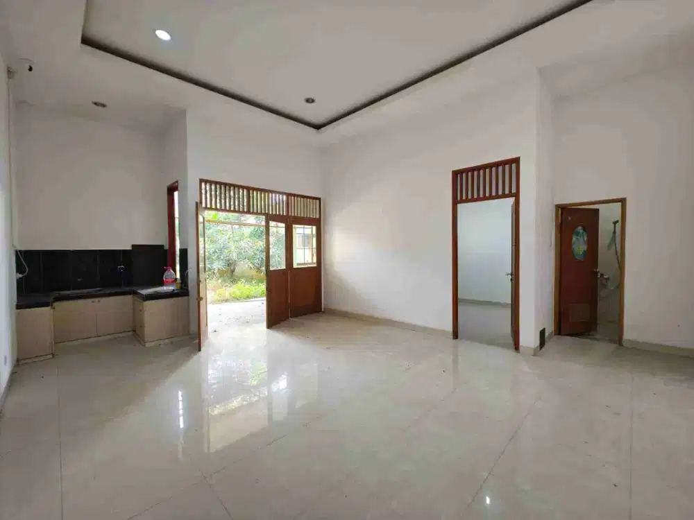 Rumah 8x25 Meruya Utara Bebas Banjir - Siap Huni.