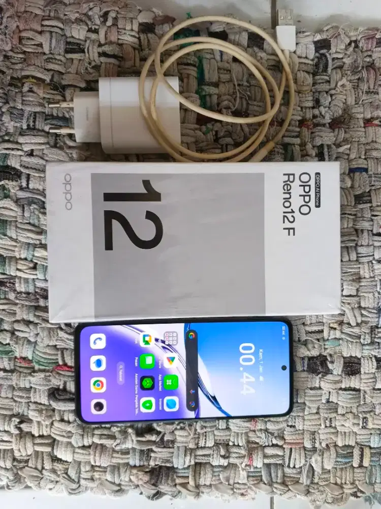 Oppo reno 12f 4g 8+8/256