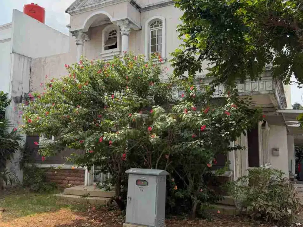 Rumah Hoek West Europe 11x15 - Best Bargain.