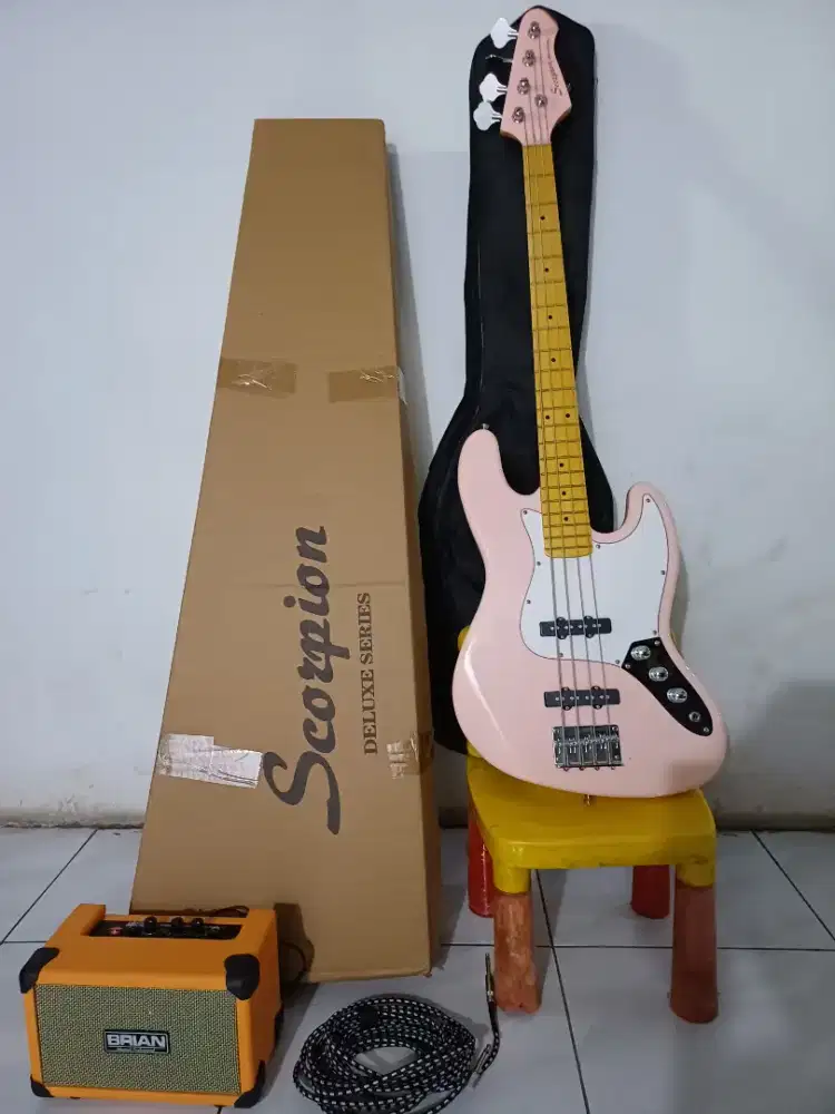 GITAR BASS SCORPION SJ200