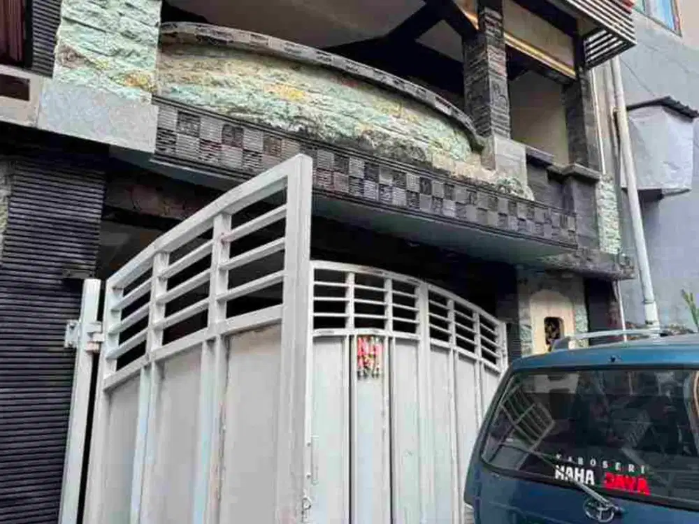 RUMAH SECOND LANTAI II DALUNG PERMAI UNTUK DIJUAL