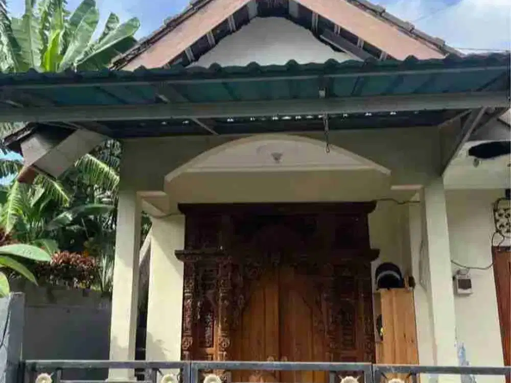 Dijual rumah second lantai 1 berlokasi jalan dawas tibubeneng deket canggu