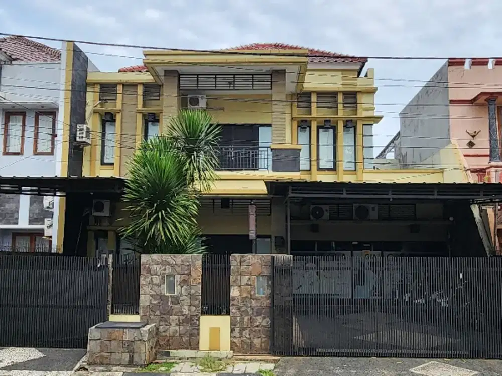 Rumah Cantik lokasi strategis di Villa Galaxy Bekasi