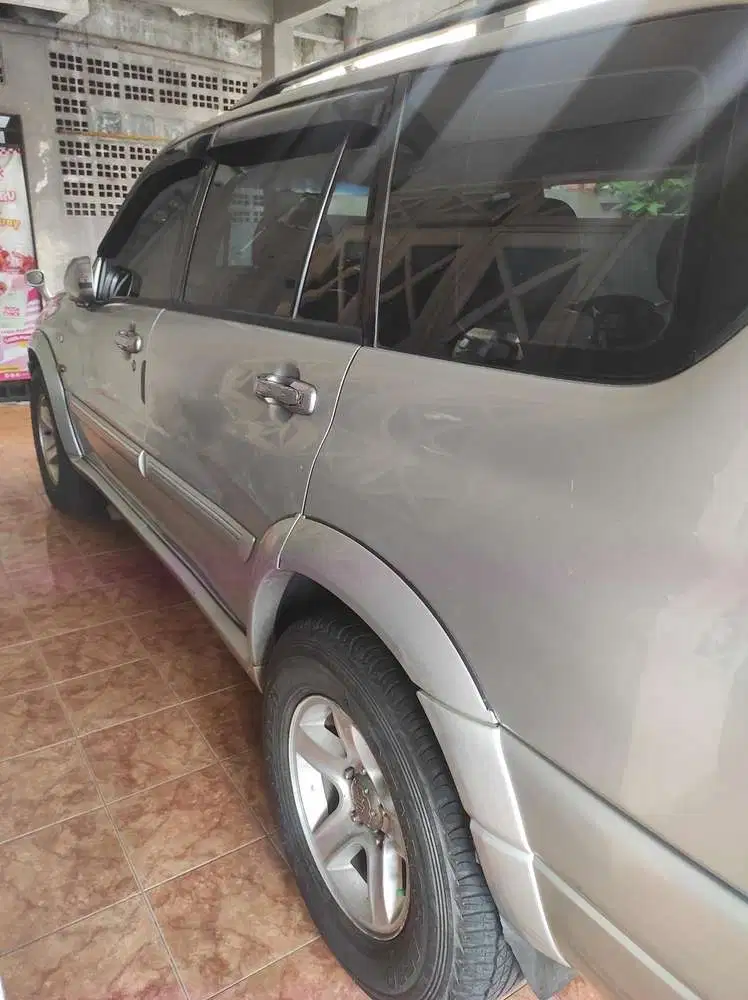 Suzuki Grand escudo 2003 Bensin
