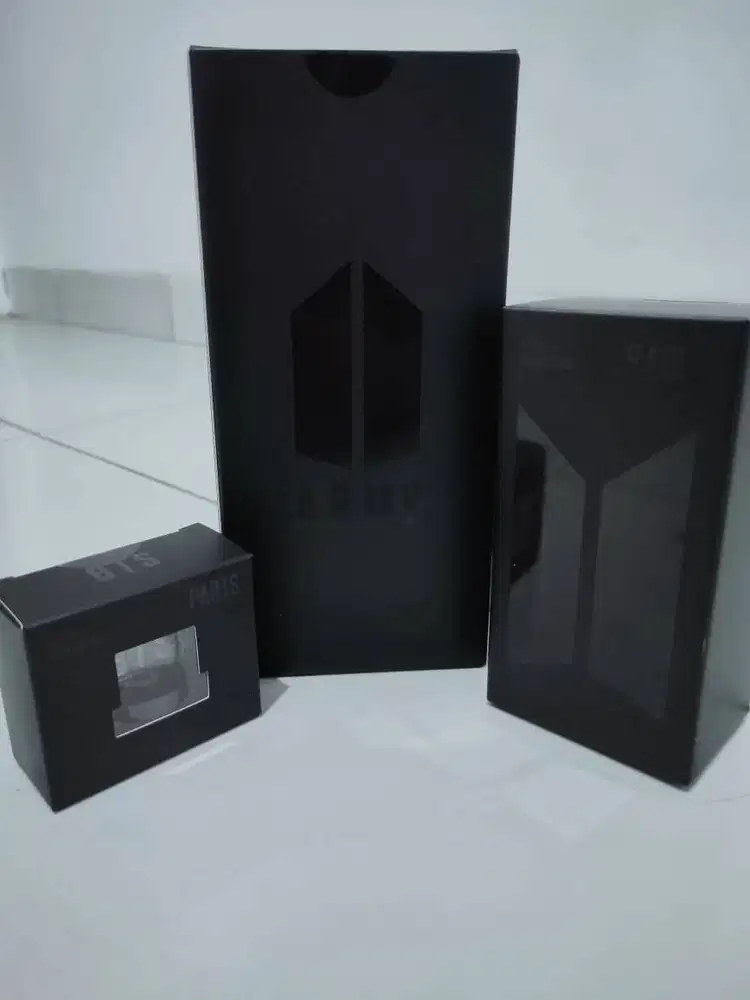 BTS OFFICIAL LIGHT STICK VER.4 + CRADLE + PARTS BTS