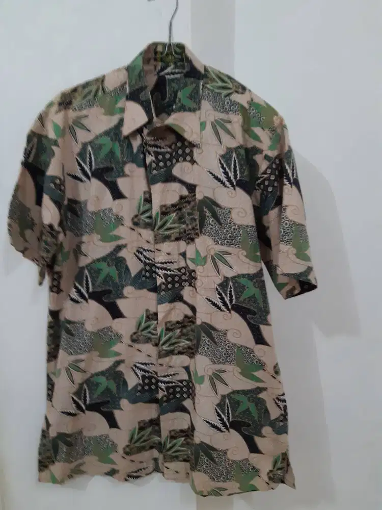 Kemeja batik lengan pendek merek sulthan ukuran XL