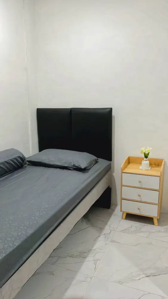KOST EXCLUSIVE KARYAWATI  PASAR MINGGU