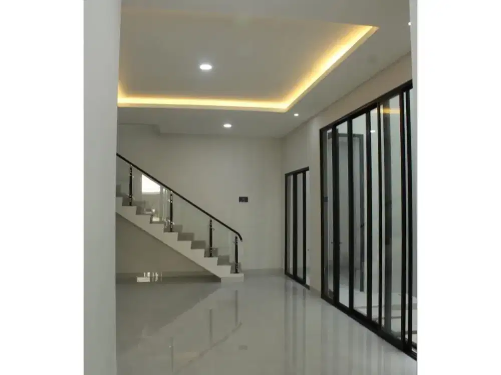 Rumah Baru Minimalis Dian Istana, Mocca Vrbana