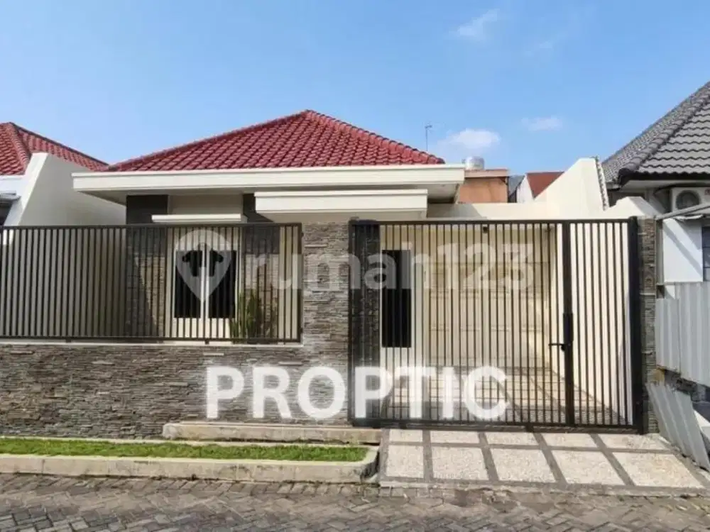 Rumah 1 Lantai Manyar Surabaya - Rm324apd