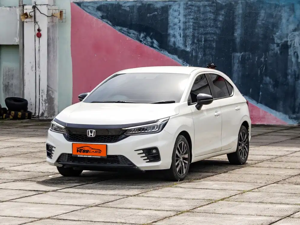 Honda City RS Hatchback Matic 2021 putih genap