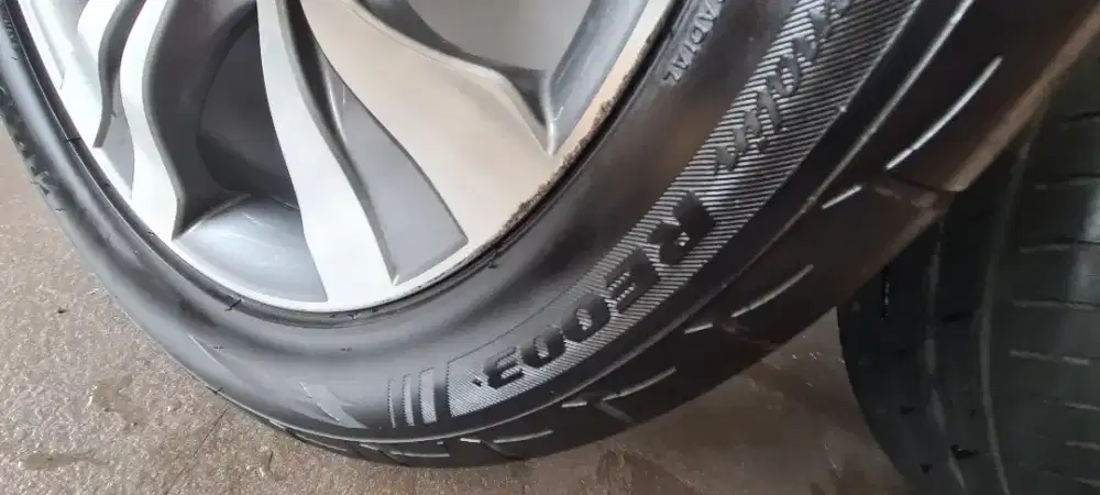 Dijual cepat Velg CR V prestige dan Ban Brigestone Potenza