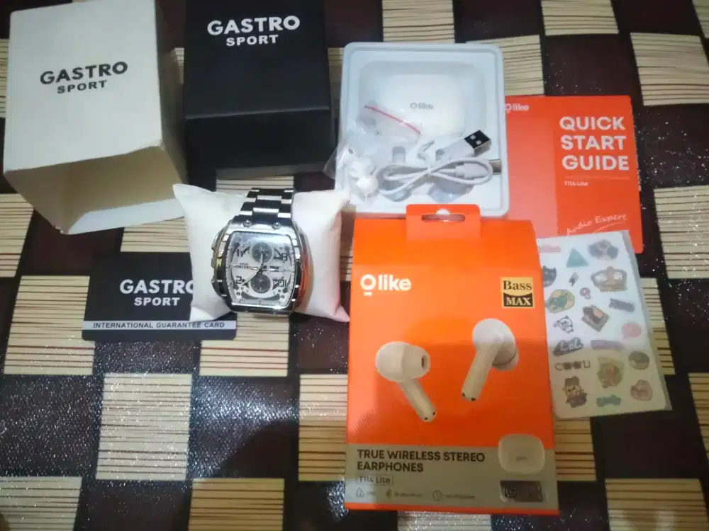Jual jam tangan dan tws like new