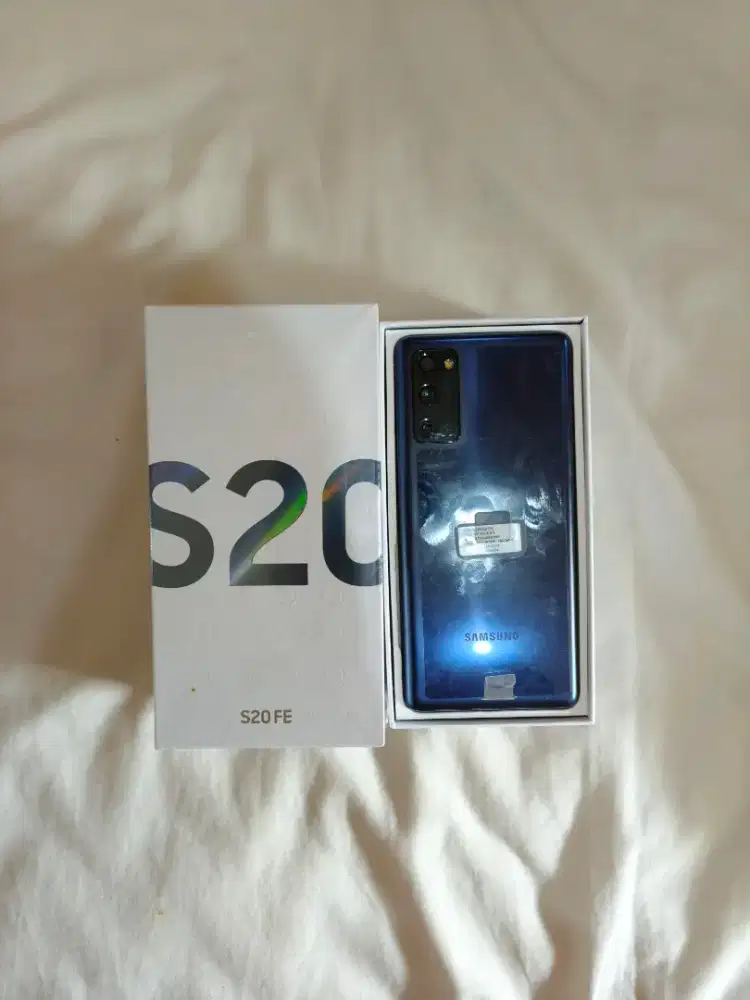 Samsung S20 FE Snapdragon 8/256gb SEIN