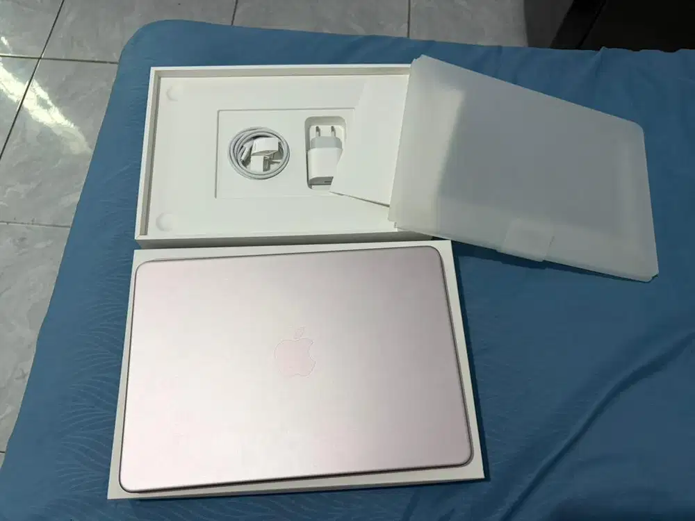 Jual Macbook Neo 256gb Pink