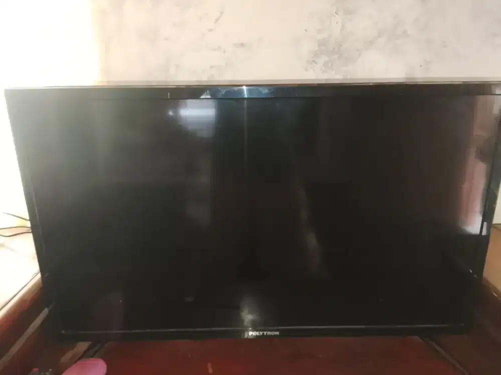 Jual apa adanya TV LED 32 polytron