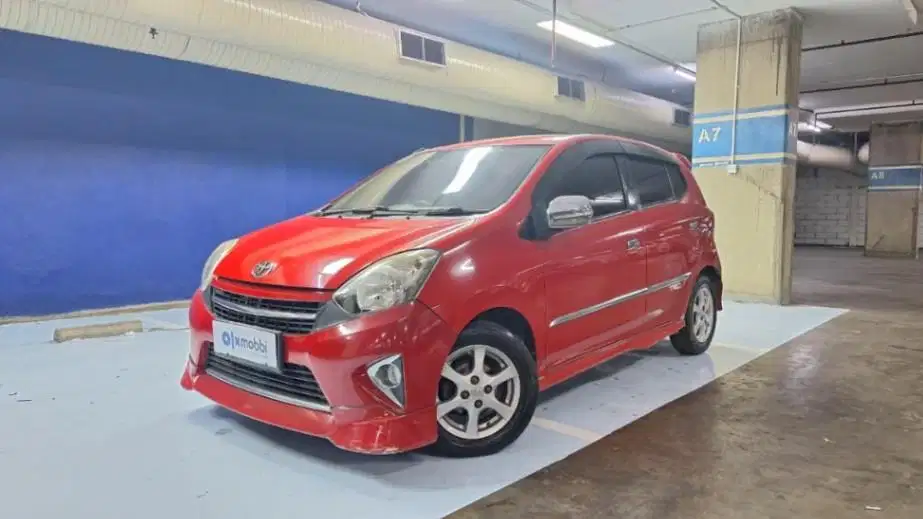 KM Rendah - Toyota Agya 1.0 TRD Sportivo Bensin-MT 2017
