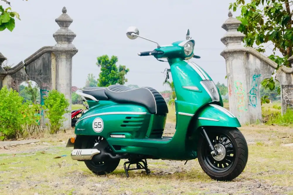 Peugeot Django 150i ABS, Xmax, Forza, Primavera