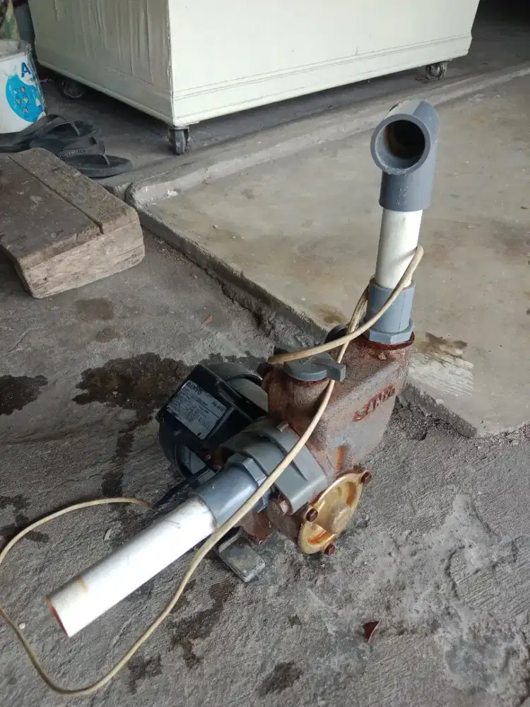 Dijual mesin air sanyo
