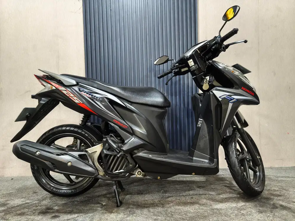 Vario 125 ISS 2013 istimewa mulus terawat siap pakai...