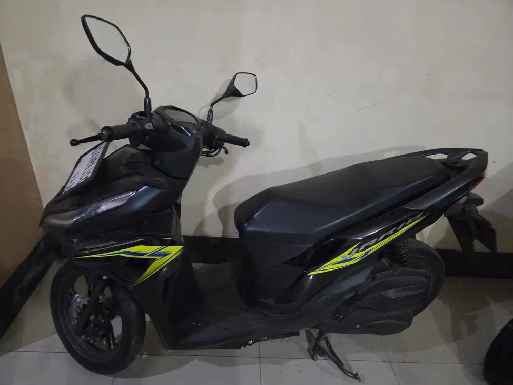 Vario 125 k2v hitam glosy 2025 Gbm