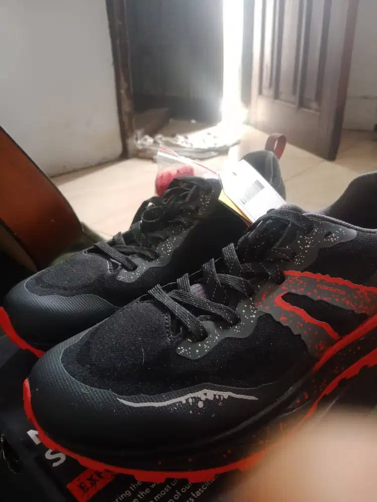 Sepatu Eiger Harrier V2 Ukuran 44.