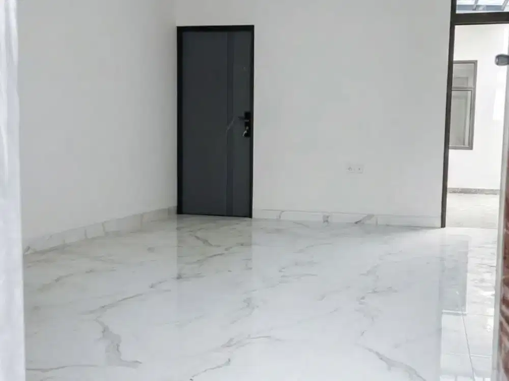 Rumah Baru Mulyosari Utara Moden, minimalis