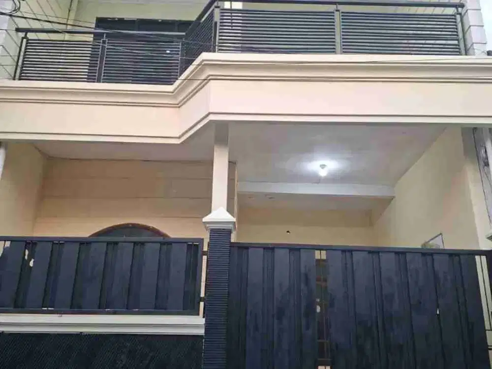 Di Jual Rumah di Kedung Indah Surabaya Barat