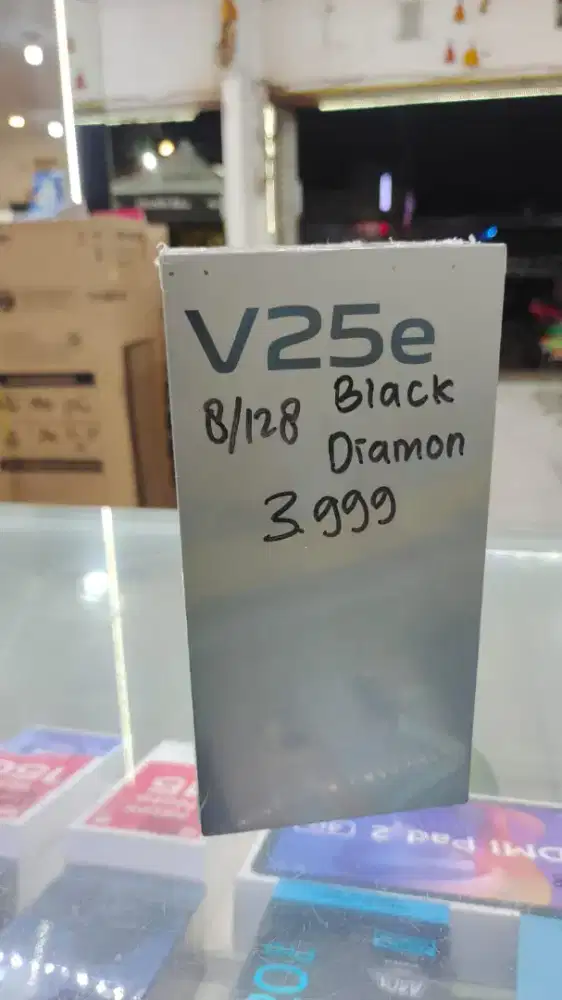 Vivo V25e black dinamo