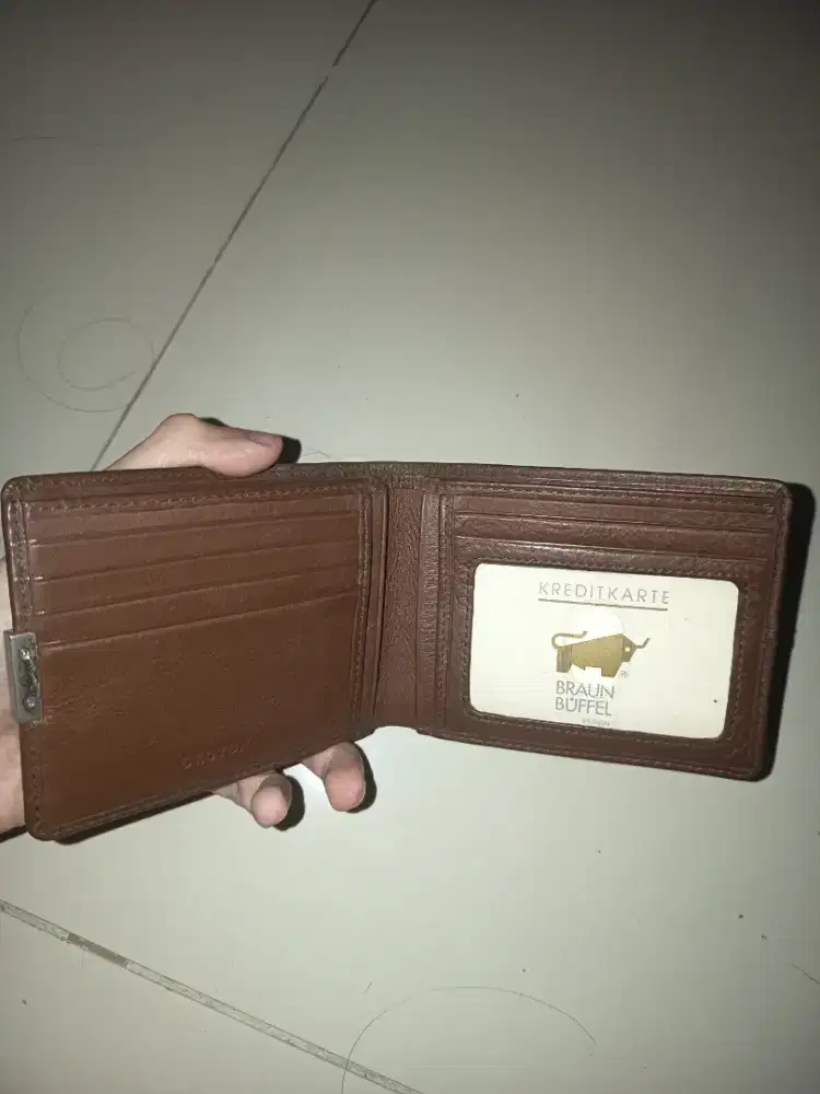 Dompet Oroton pria