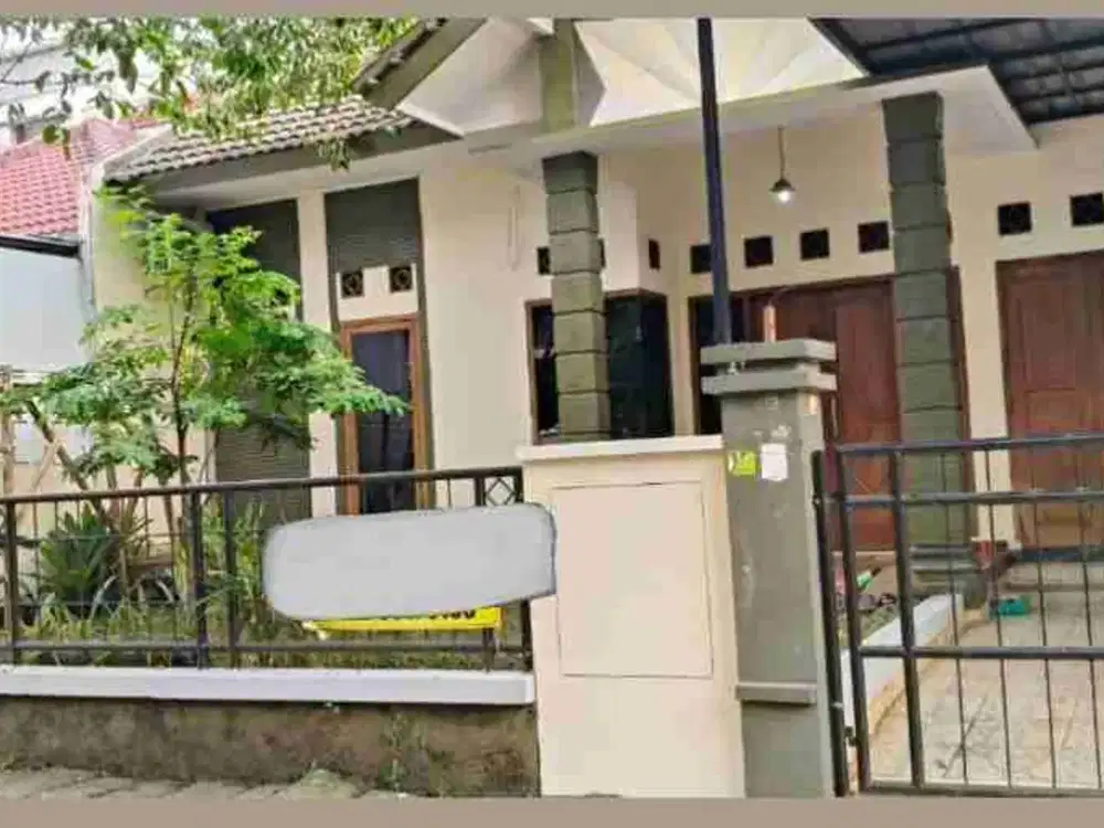 di jual rumah kencana loka