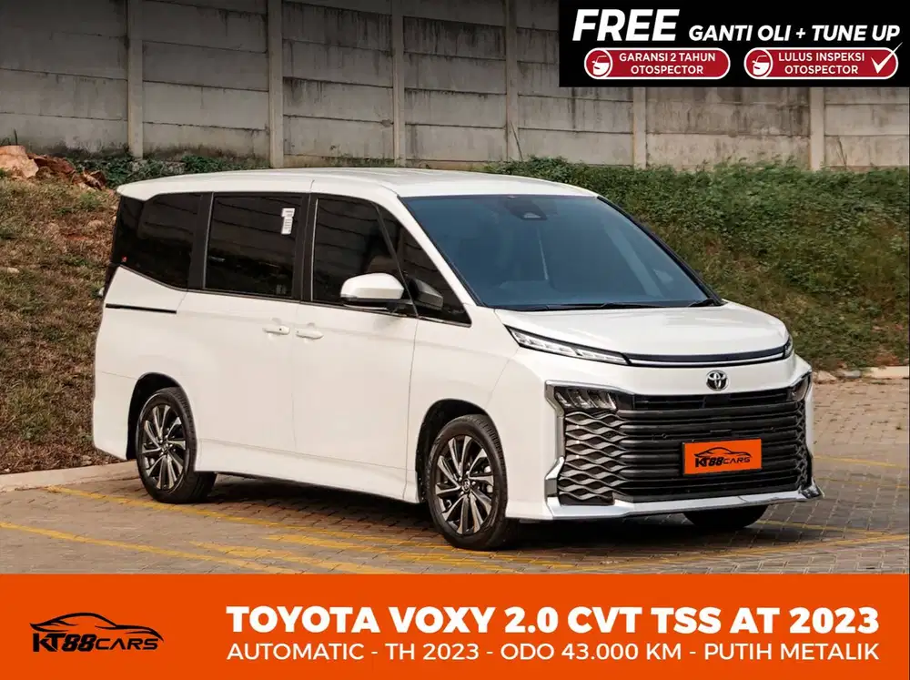TOYOTA VOXY 2.0 AT CVT TSS