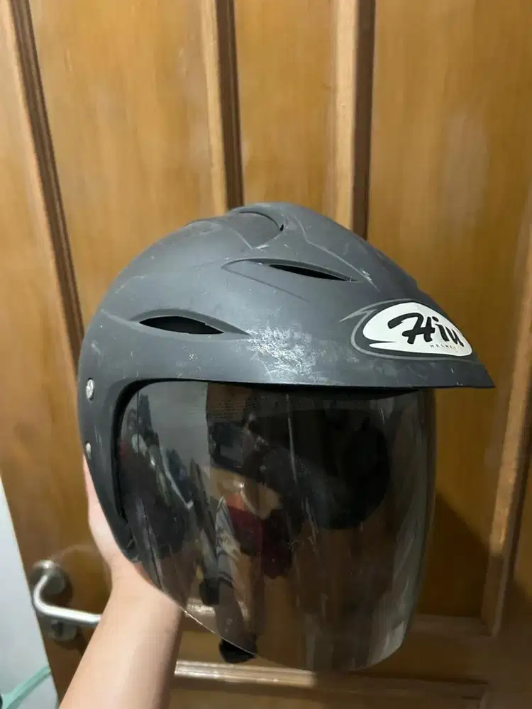 Helm Motor Hiu