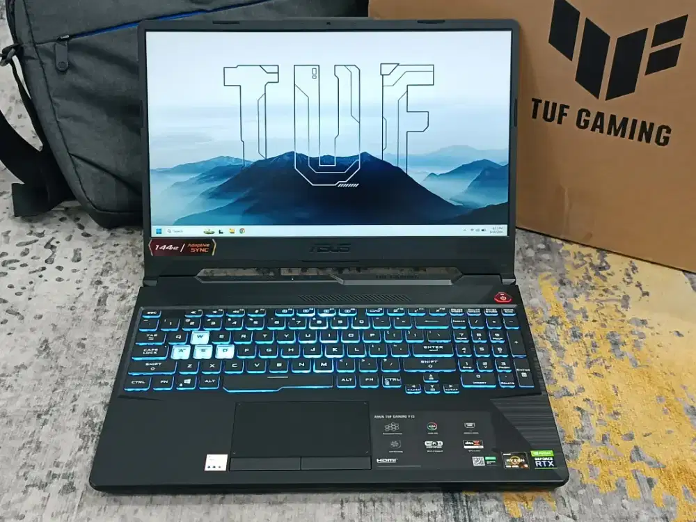 Asus TUF A15 AMD Ryzen 9-4900H 16GB 512GB RTX 2060 6GB Fulset Like New