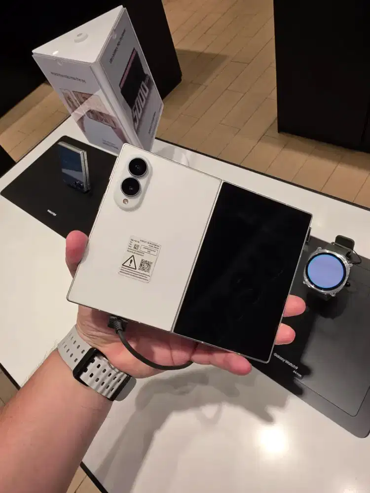 Samsung Galaxy Z Fold 8 12/256GB