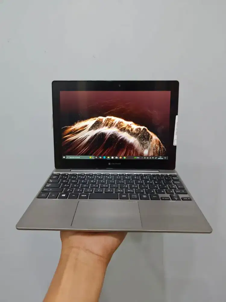 Thosiba Dynabook K50/FP