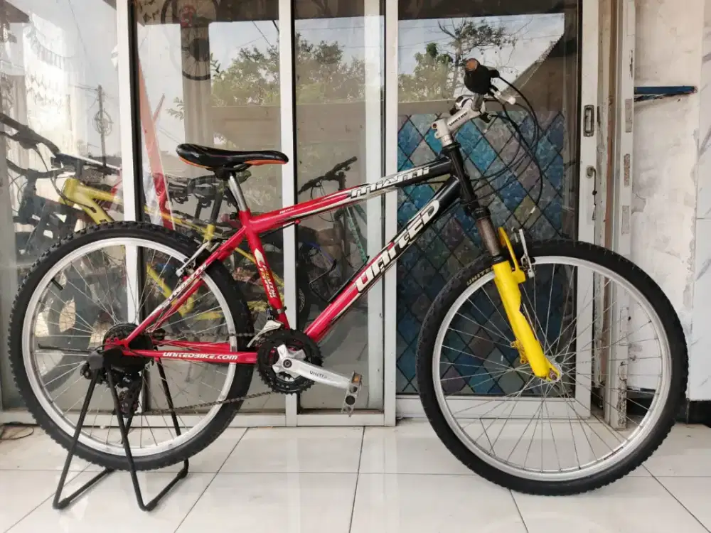 Sepeda gunung MTB united Miami original