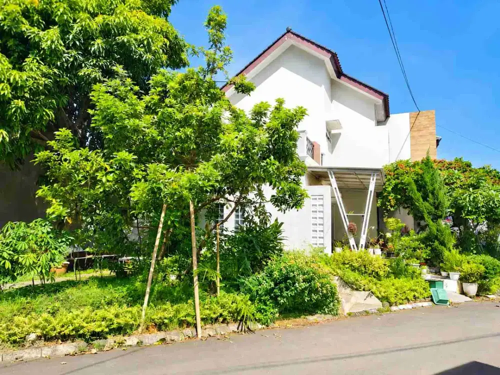 Rumah Cantik Dan Asri di Green Lovina Depok