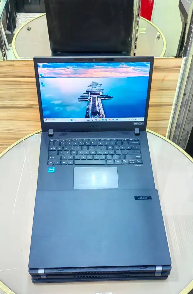 Acer TravelMate P214-54 i5-1235U RAM 8GB Ssd 256gb 14 inci FHD *VR