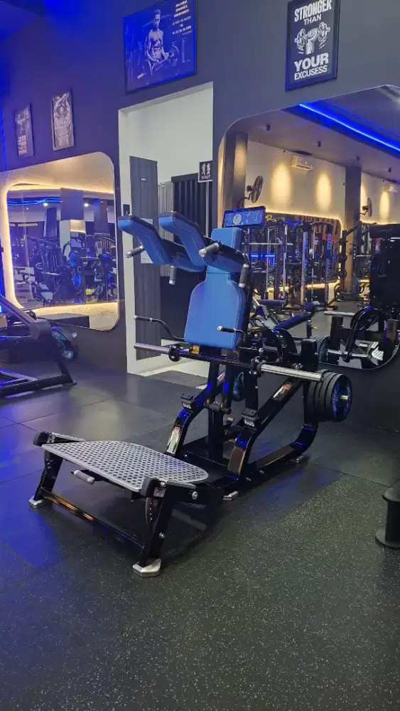 DIJUAL: Paket Peralatan Gym Commercial BRAND NEW - Real Leader USA