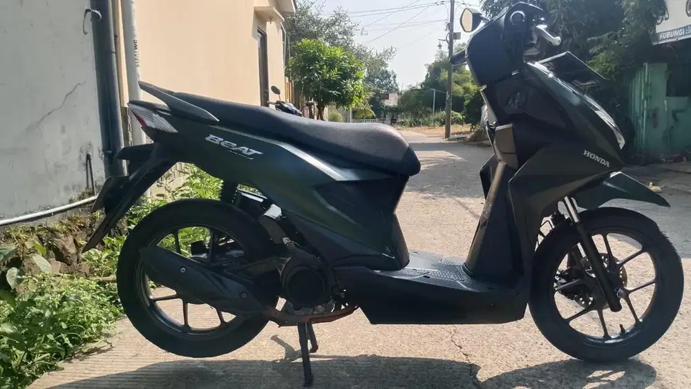 58@: DP:600RB DPK BEAT DLX CBS ISS 2023