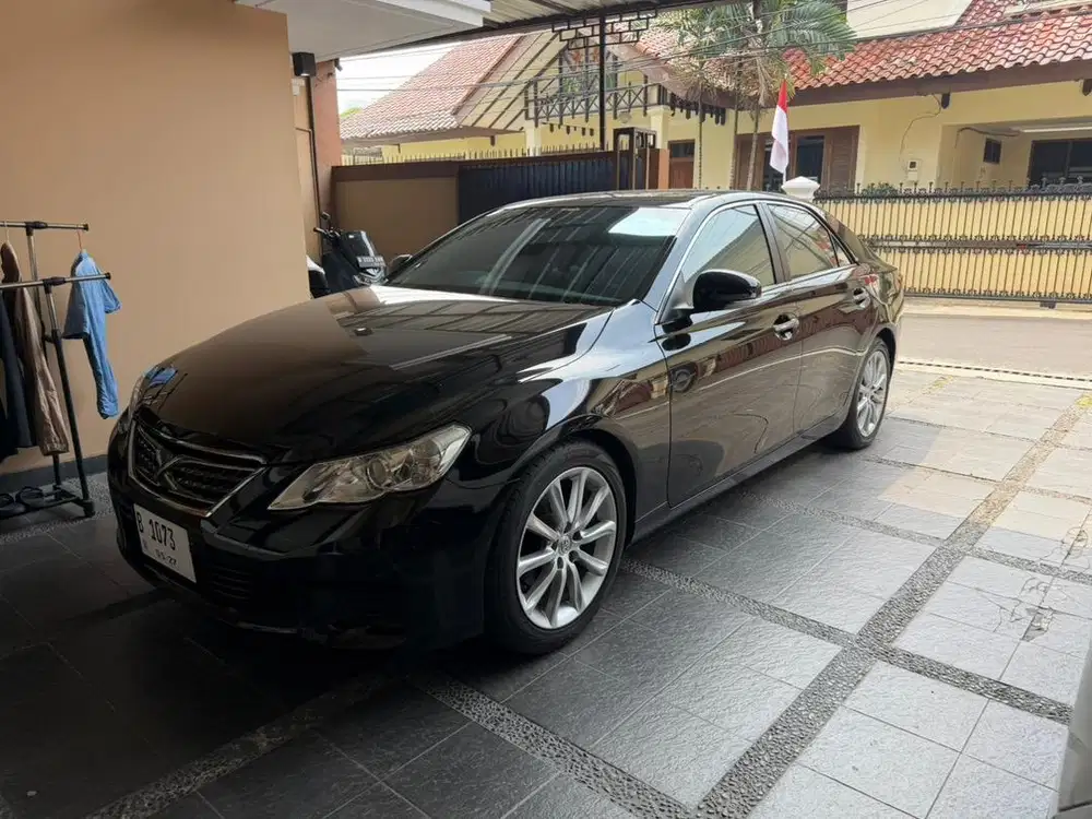 Toyota Mark X 2012