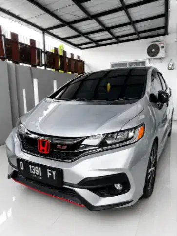 Jazz RS 2017 matic facelift AC digital sangat mulus