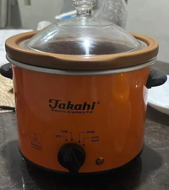 Takahi slow cooker 1.5L
