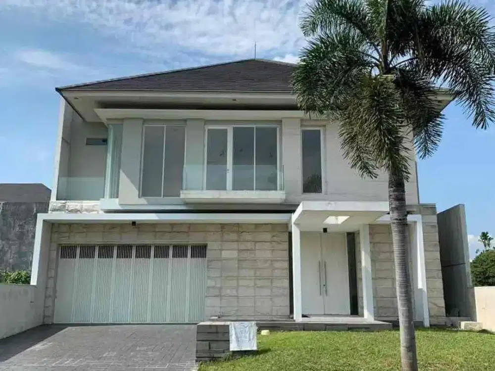 Rumah Mewah di Citraland Surabaya Barat Di Cluster Paling Depan