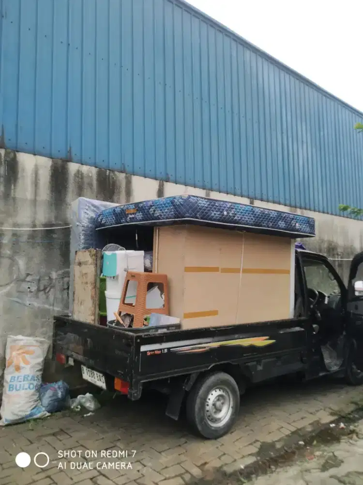 Jasa pindahan kontrakan menggunakan pickup losbak