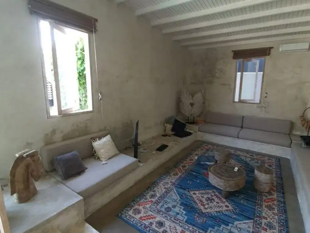 Villa Baru Renovasi Fully Furnished Disewakan, di Umalas Kerobokan
